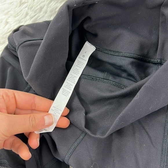 Lululemon Forget The Sweat Tight *25" Black (First Release) - Picture 6 of 11